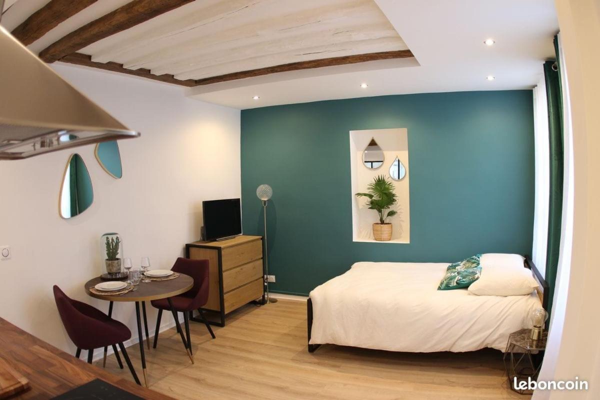 Charmant Studio Quartier Saint Louis A Versailles Versalhes Exterior foto